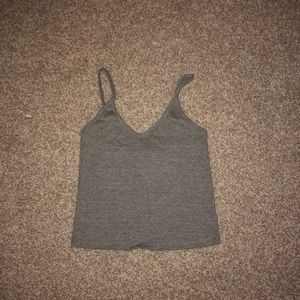 Cropped gray tank top